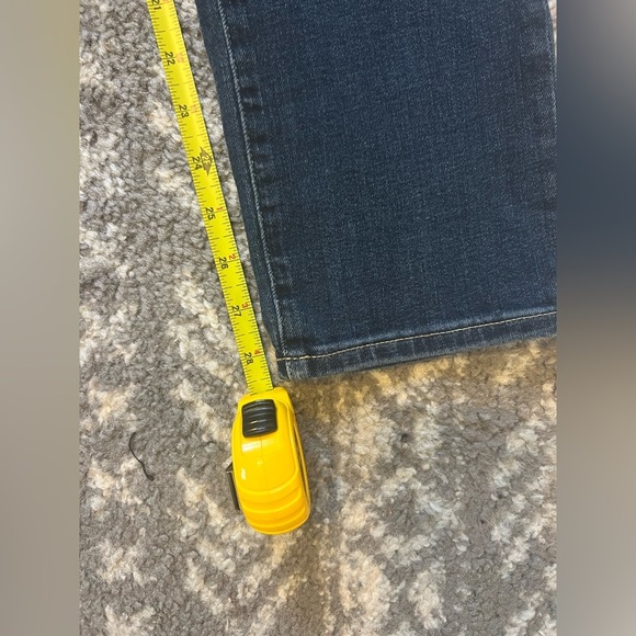 GAP NWT jeans size 2/26 classic strait (P205) - Picture 7 of 9